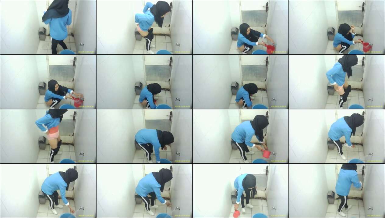 Video Ngintip Jilbab Kebelet Pipis 2015 | KingBokep